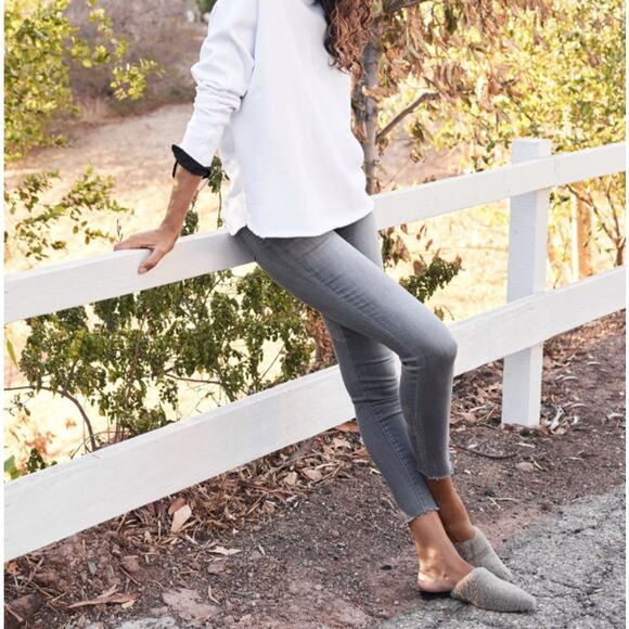 Frank & Eileen Sligo Mid Rise Raw Hem Crop Stretch Skinny Jean 2022 Wash Size 26 - Picture 2 of 8